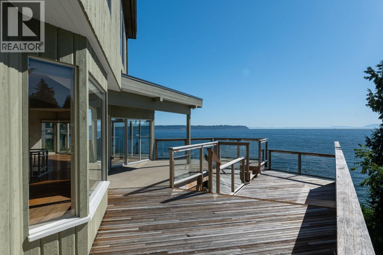 Property at 4020 MARINE DRIVE image 5