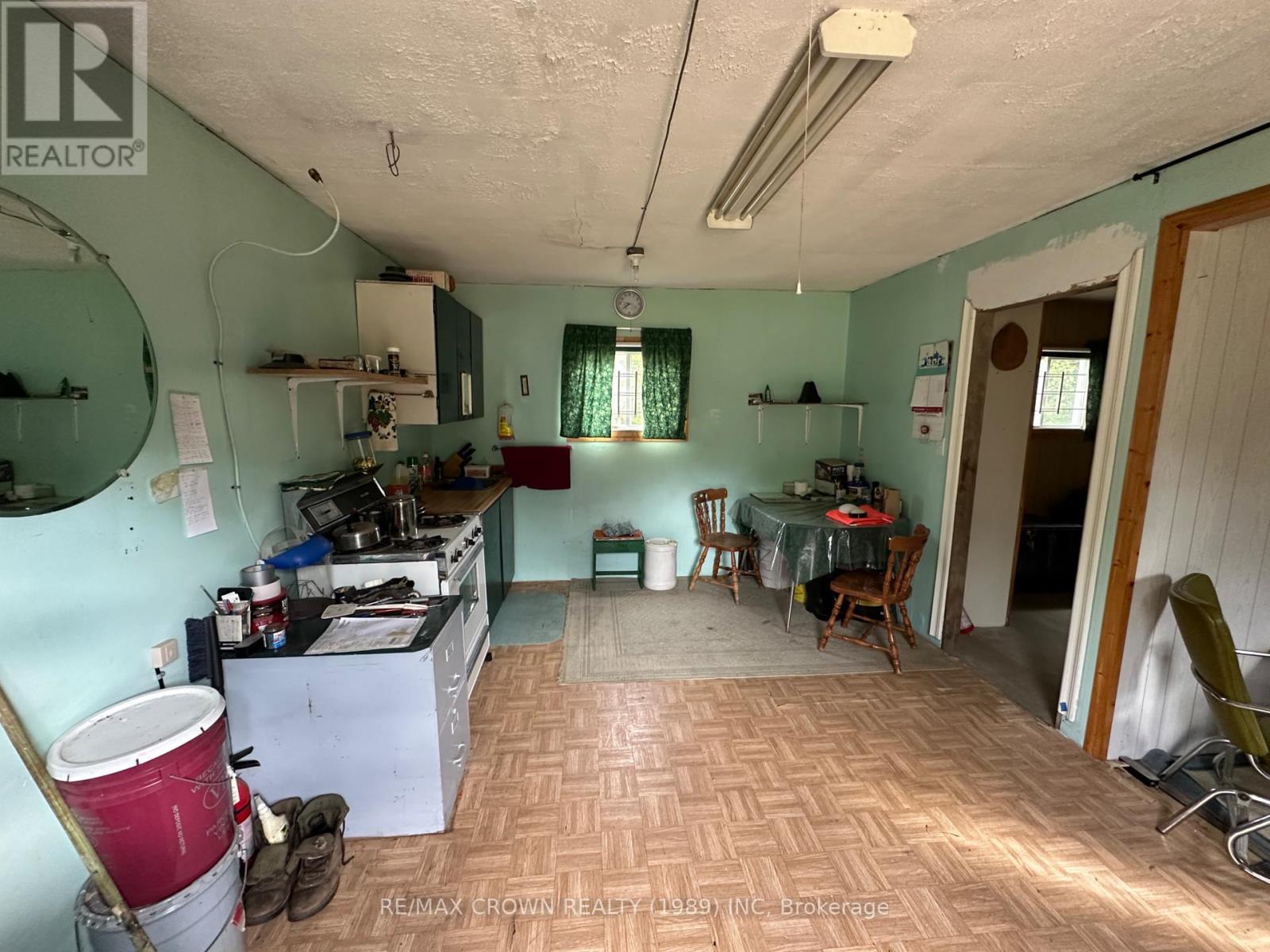 212 Weiler Line, Powassan, Ontario P0H 2L0 - Photo 8 - X12363354