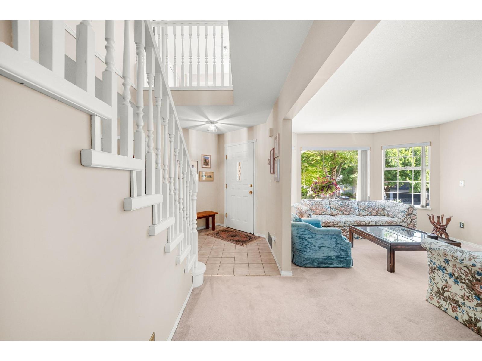 6039 191a Street, Surrey, British Columbia  V3S 8A1 - Photo 5 - R3040615