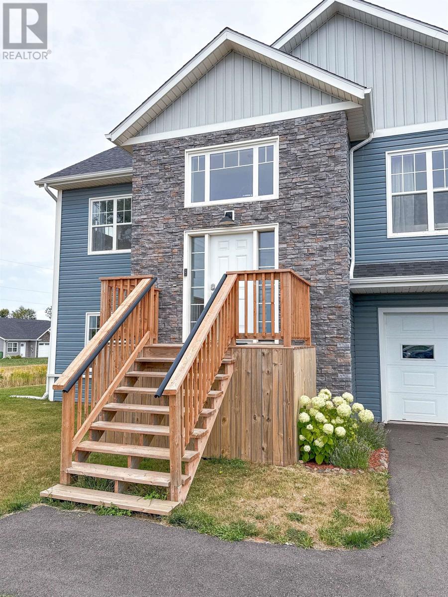 Property at 136 MacWilliams Road image 2