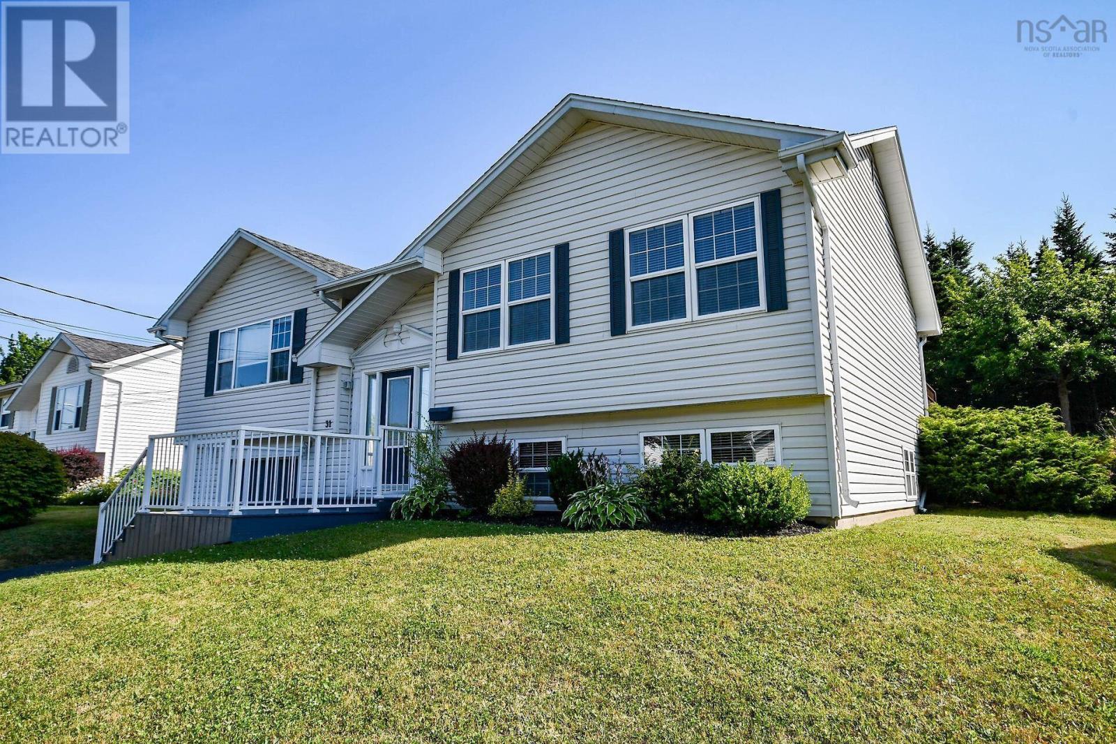 Property at 31 Barry Crescent image 2