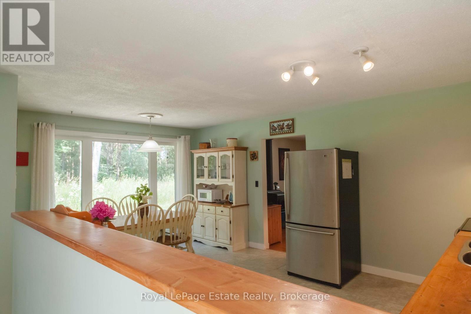 478 Bruce Rd 9, South Bruce Peninsula, Ontario  N0H 2T0 - Photo 16 - X12135541