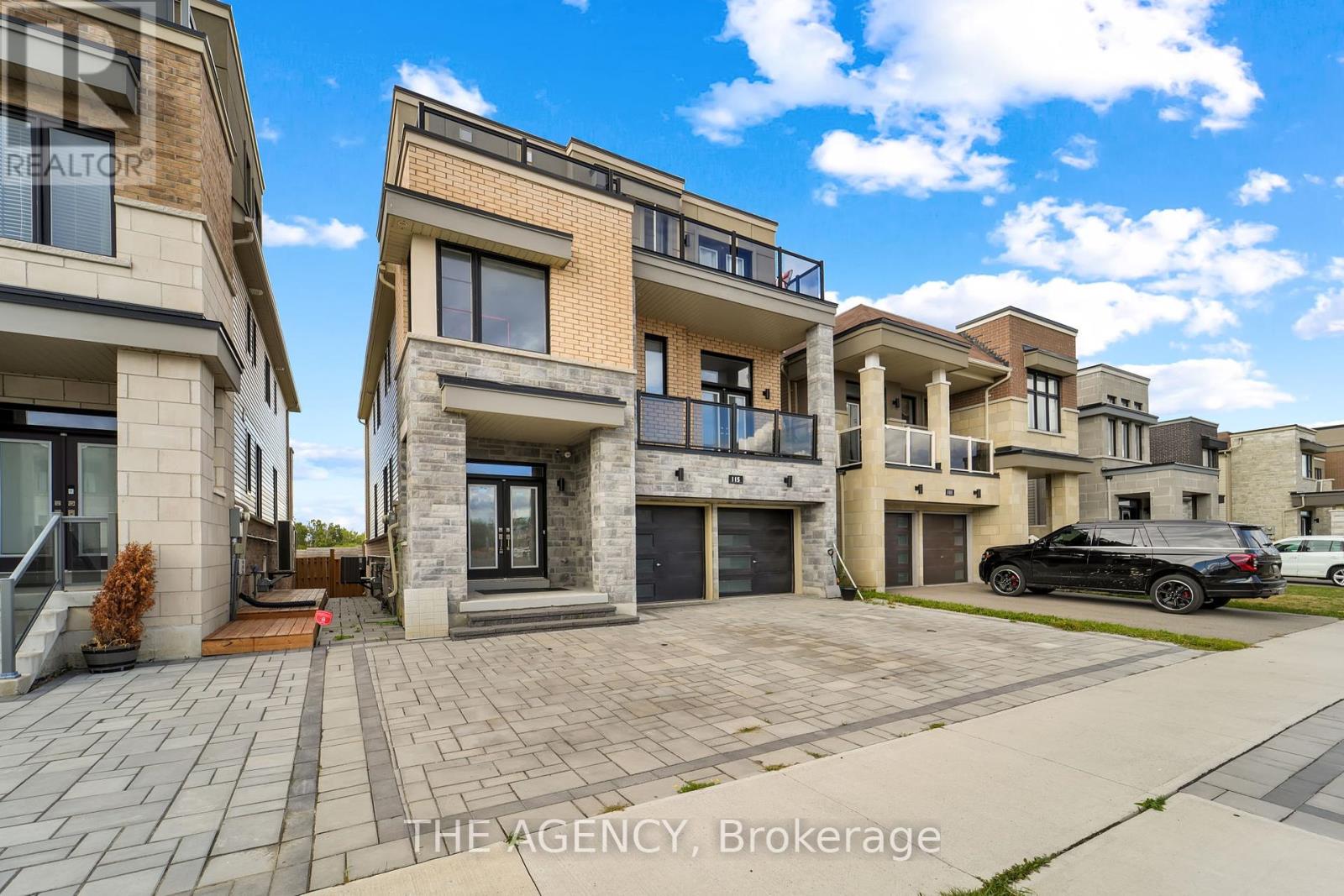 115 Yacht Drive, Clarington, Ontario  L1C 4A7 - Photo 3 - E12363218