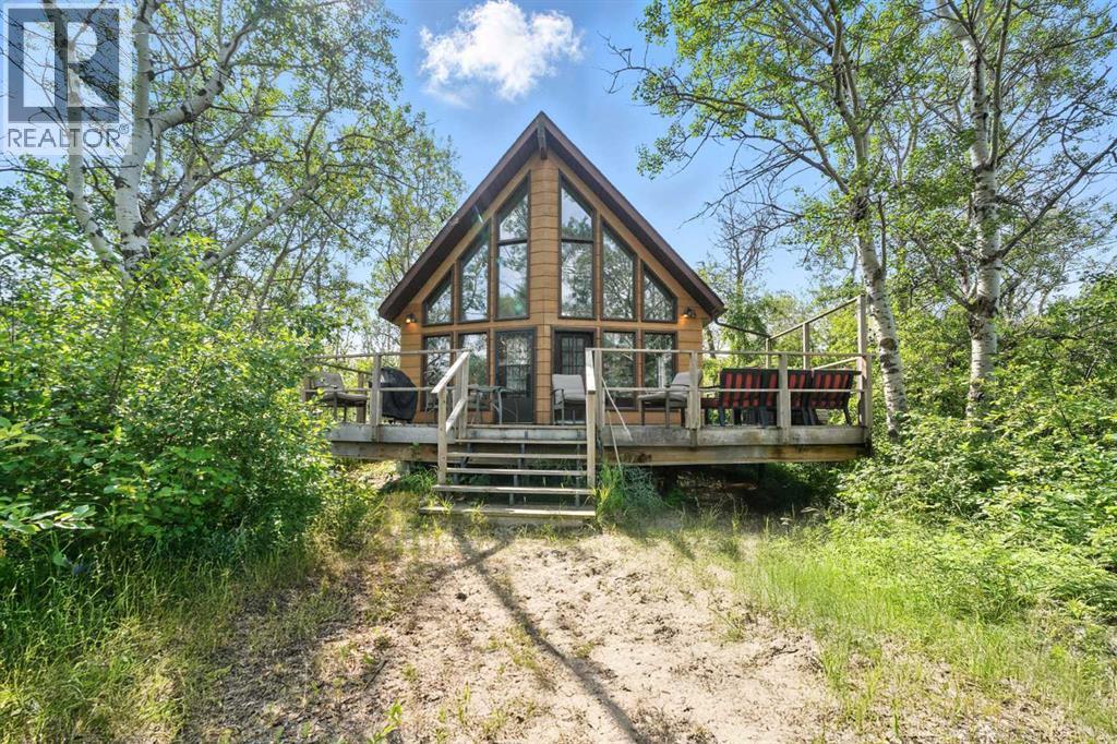 39 Buffalo Drive, Rural Stettler No. 6, Alberta  T0C 3B0 - Photo 1 - A2235057