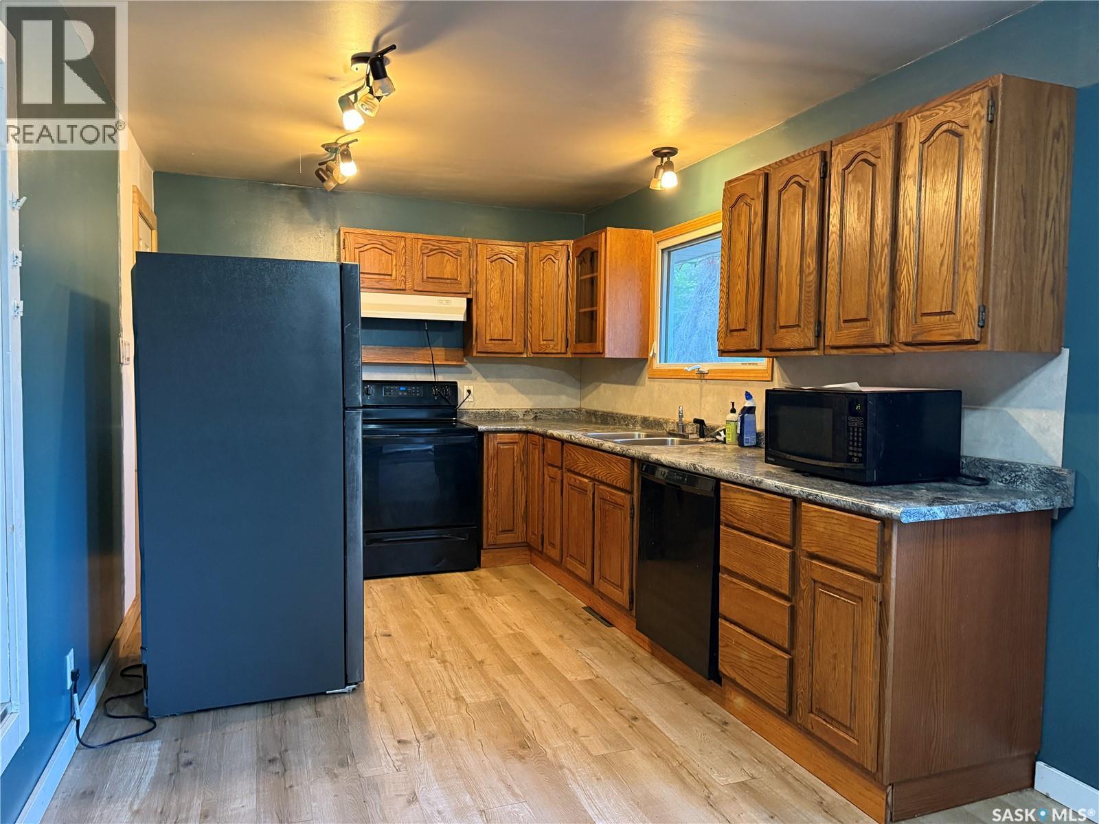 518 3rd Avenue W, Meadow Lake, Saskatchewan  S9X 1B3 - Photo 2 - SK008627