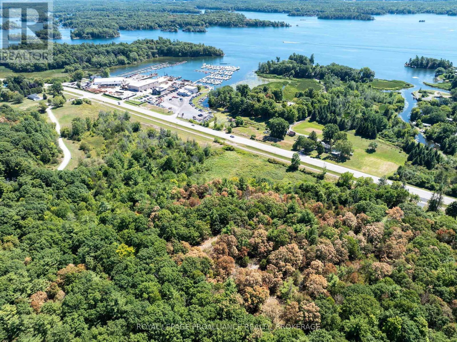 492 1000 Islands Parkway, Front Of Leeds & Seeleys Bay, Ontario  K0E 1L0 - Photo 4 - X12365107