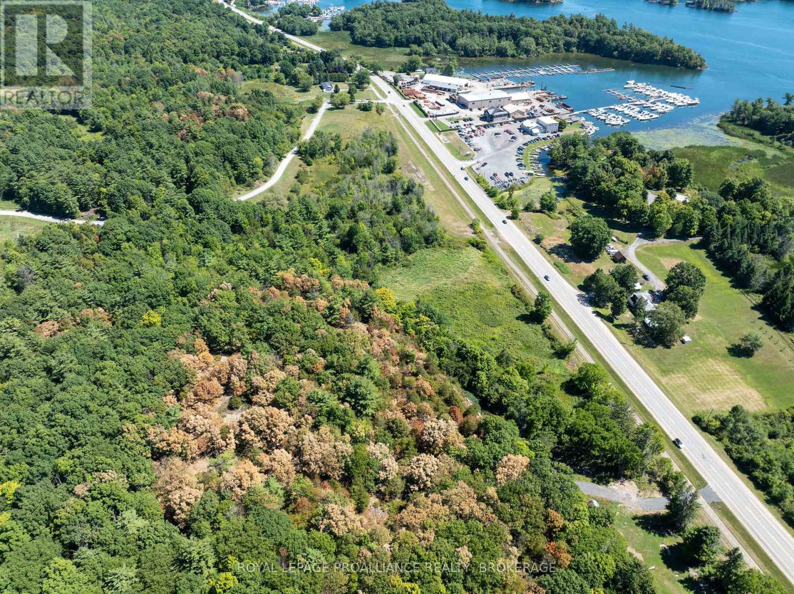 492 1000 Islands Parkway, Front Of Leeds & Seeleys Bay, Ontario  K0E 1L0 - Photo 5 - X12365107