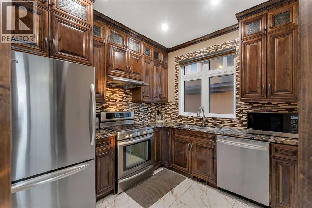 989 East Lakeview Road, Chestermere, Alberta  T1X 1R2 - Photo 18 - A2243988