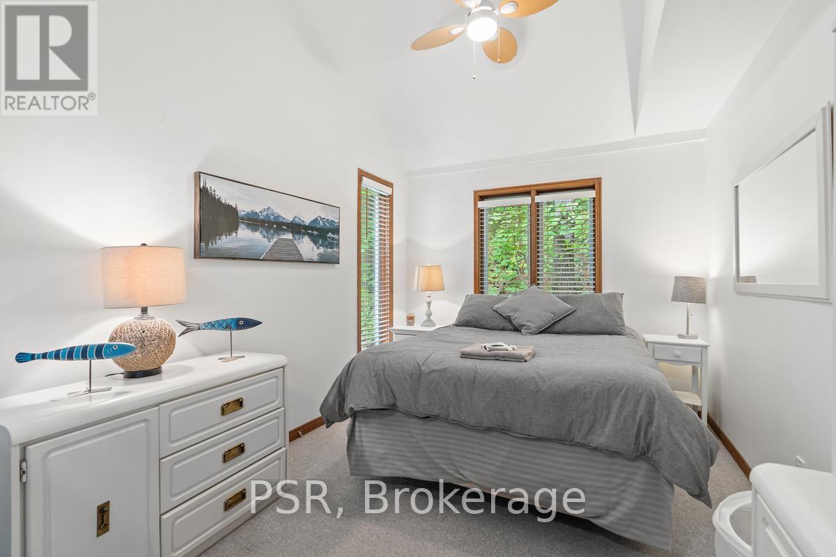 1-1356 & 1357 Peninsula Road, Muskoka Lakes, Ontario  P0B 1J0 - Photo 23 - X12308178
