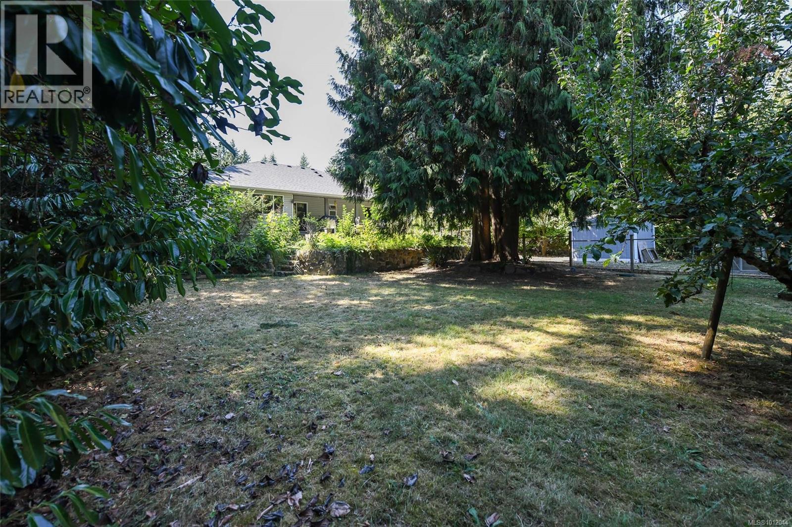 7730 Vivian Way, Fanny Bay, British Columbia  V0R 2W0 - Photo 48 - 1012044