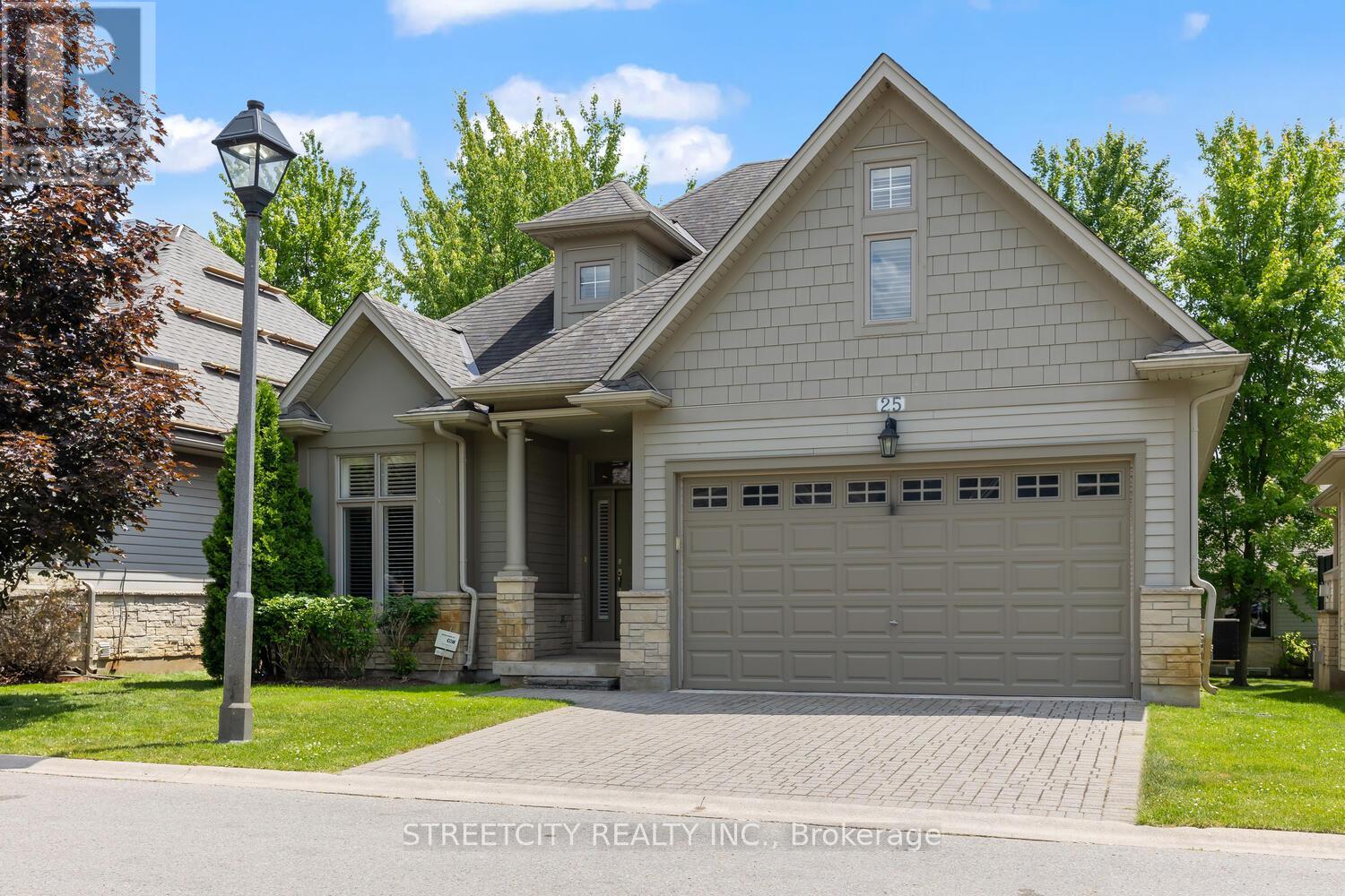 25 - 124 North Centre Road, London North, Ontario  N5X 4R3 - Photo 1 - X12365100