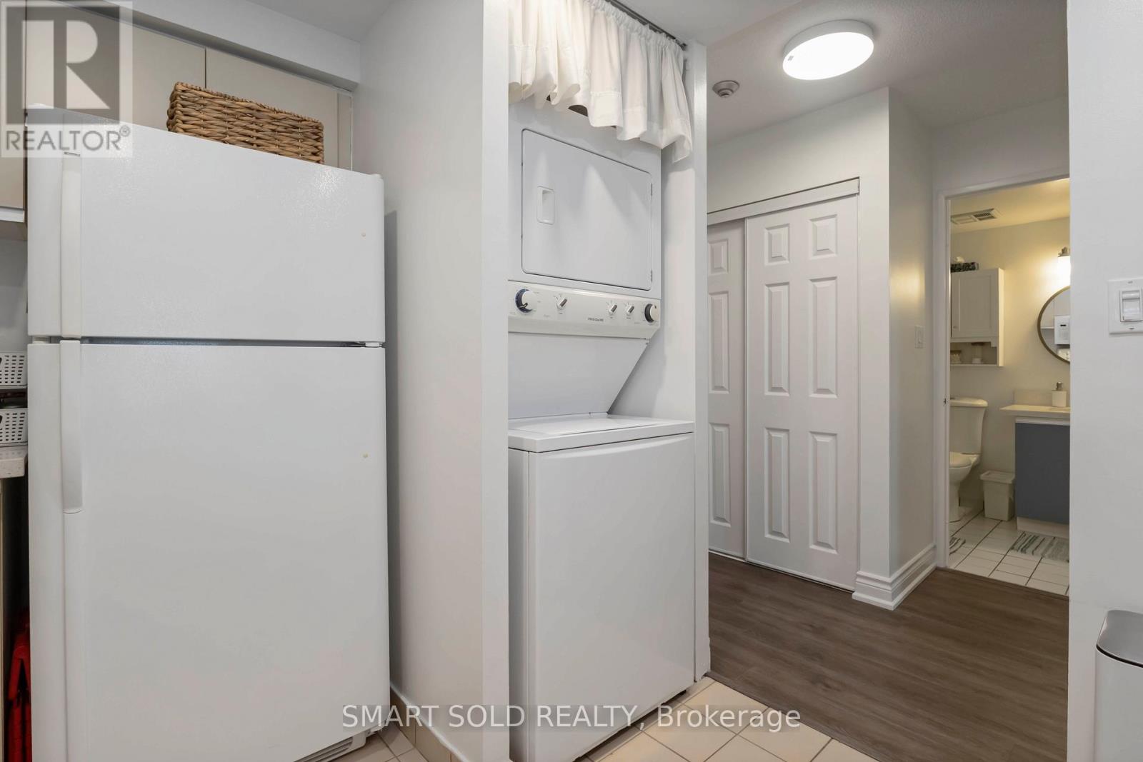514 - 711 Rossland Road E, Whitby, Ontario  L1N 8Z1 - Photo 6 - E12365043