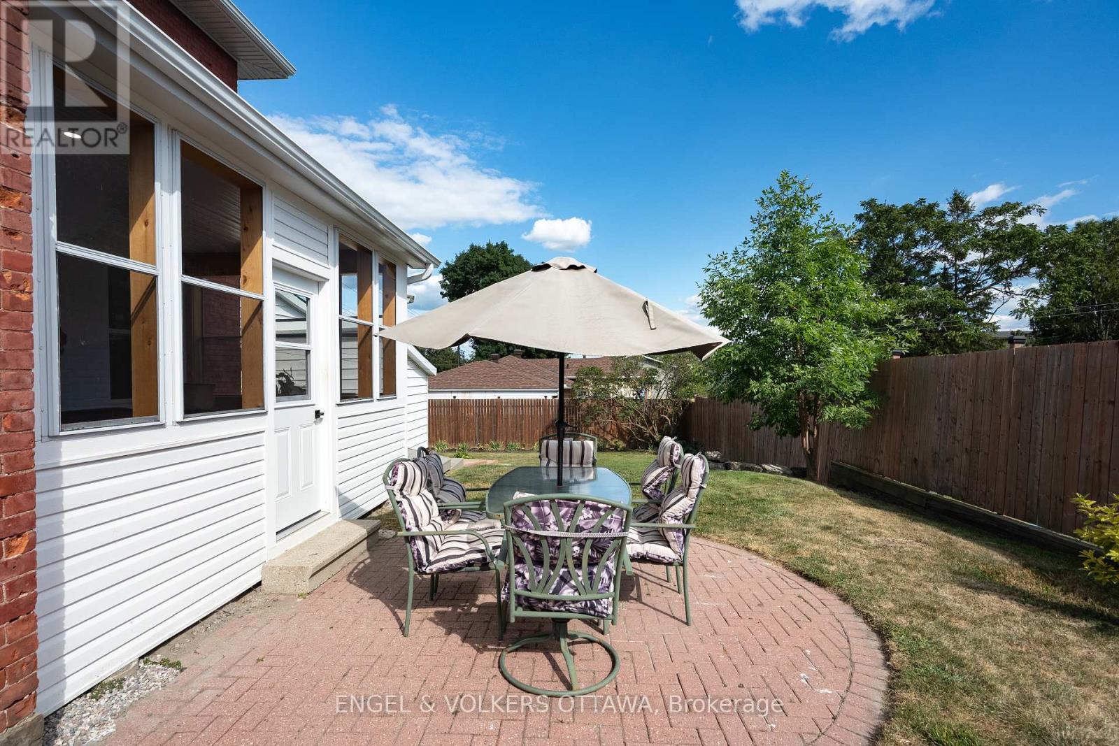219 John Street N, Arnprior, Ontario  K7S 2P2 - Photo 40 - X12365146