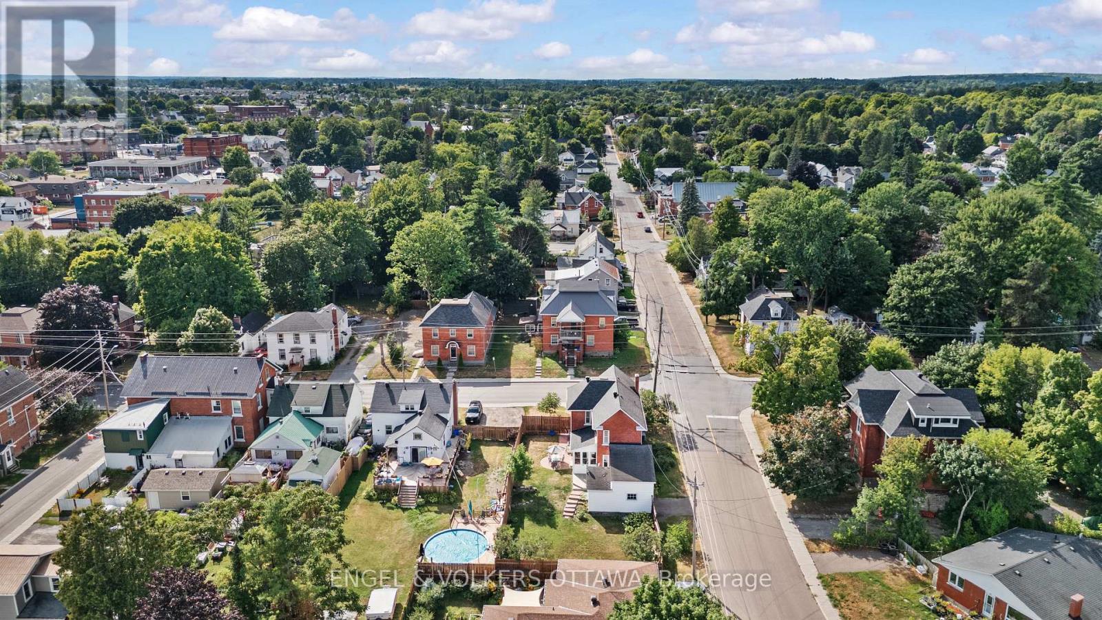 219 John Street N, Arnprior, Ontario  K7S 2P2 - Photo 48 - X12365146