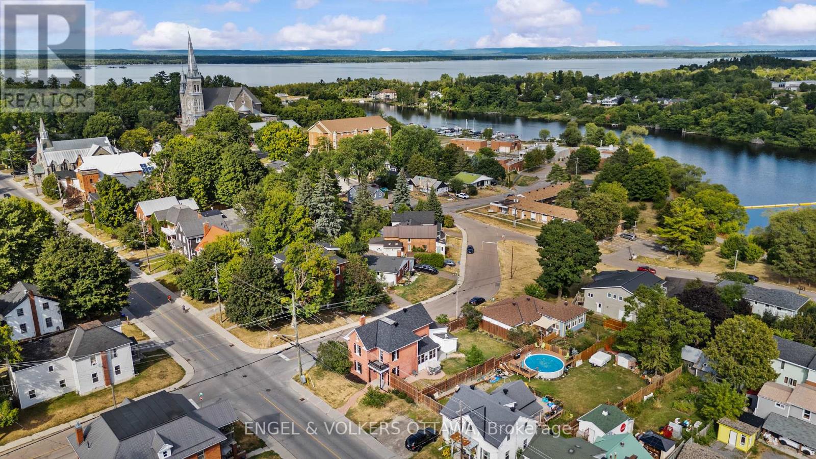 219 John Street N, Arnprior, Ontario  K7S 2P2 - Photo 49 - X12365146