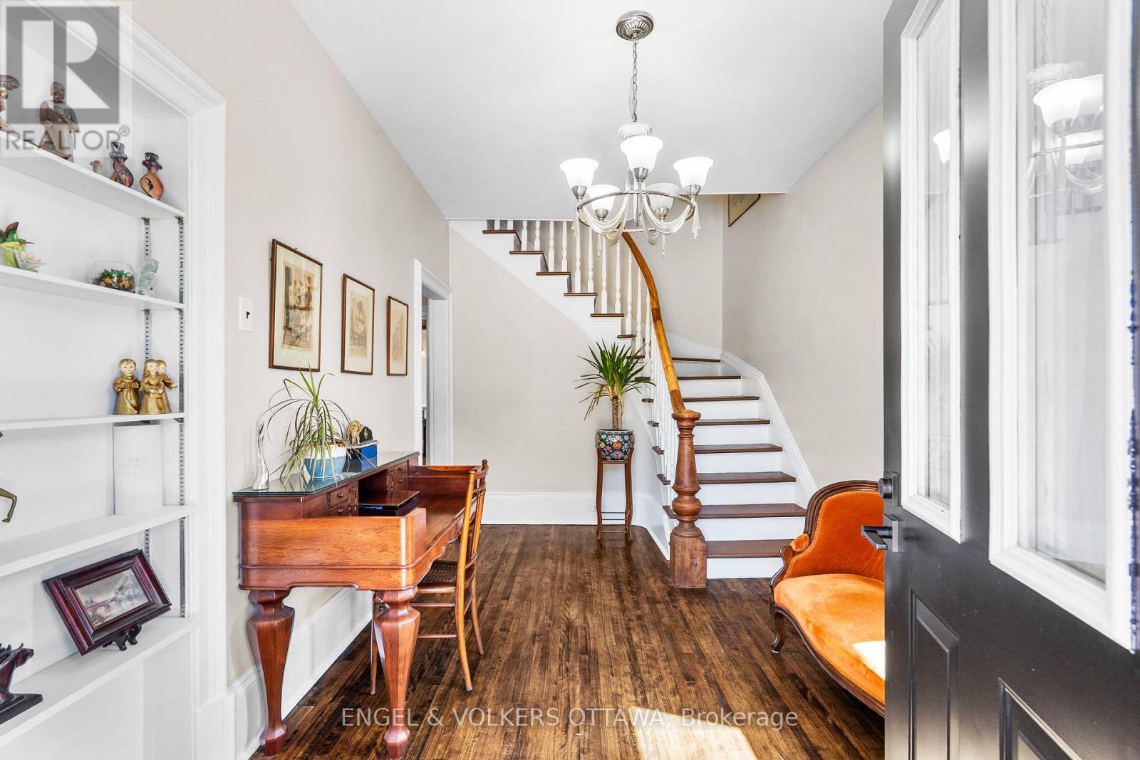 219 John Street N, Arnprior, Ontario  K7S 2P2 - Photo 5 - X12365146