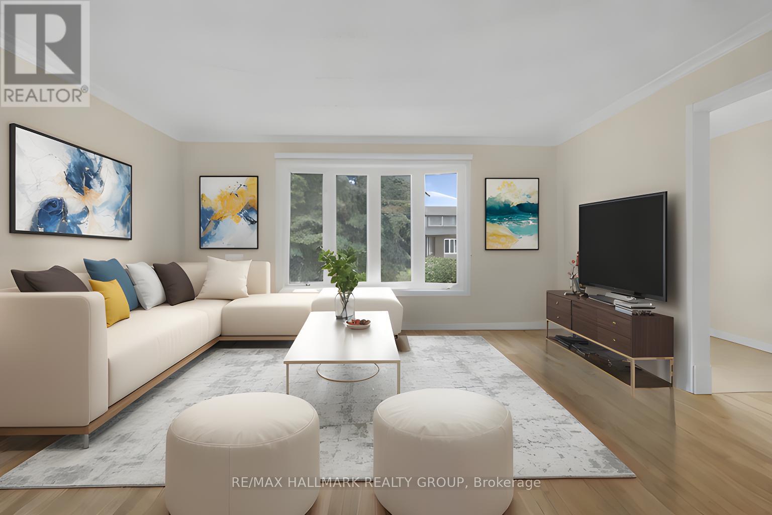30 Brodeur Crescent, Ottawa, Ontario  K2L 1Z3 - Photo 4 - X12365147