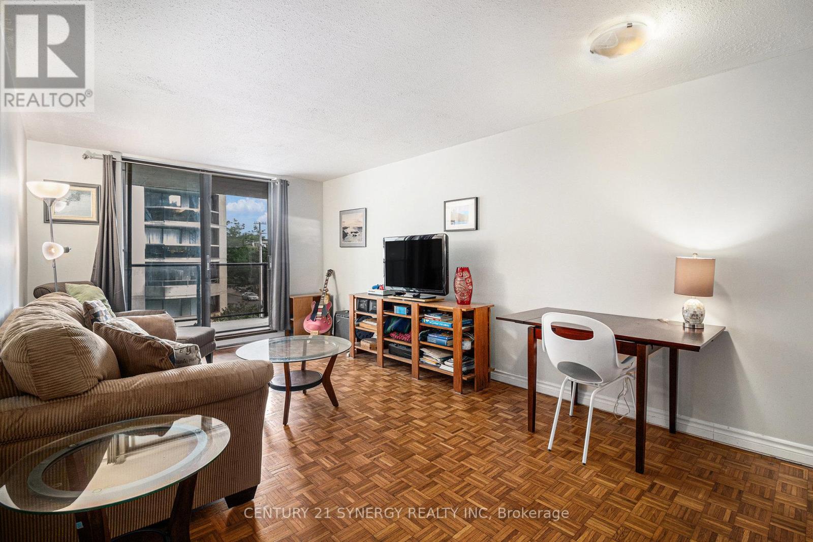 306 - 475 Laurier Avenue W, Ottawa, Ontario  K1R 7X1 - Photo 5 - X12365164