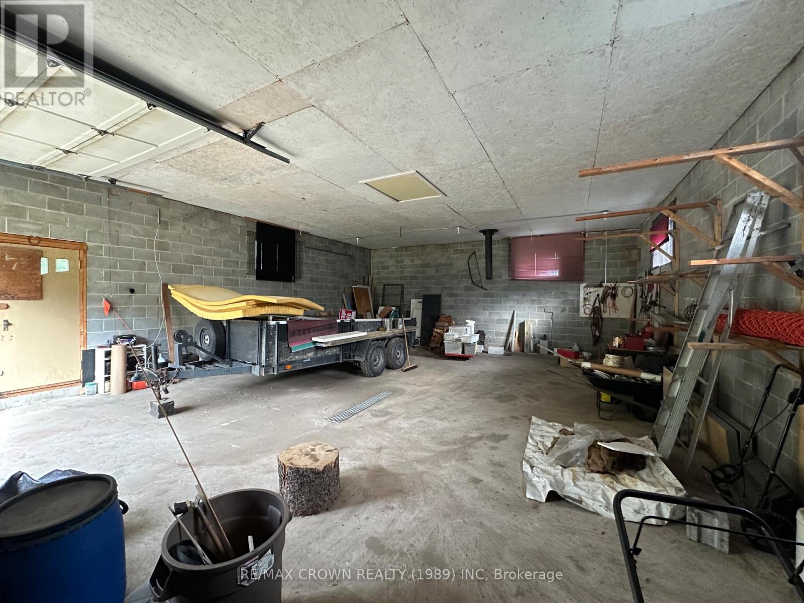 212 Weiler Line, Powassan, Ontario P0H 2L0 - Photo 13 - X12363354