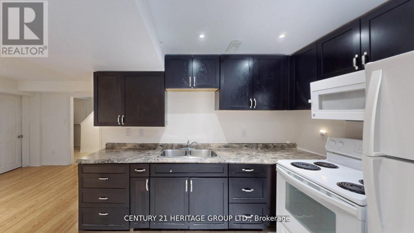 277 Rosedale Heights Drive, Vaughan, Ontario  L4J 6Y8 - Photo 43 - N12365037