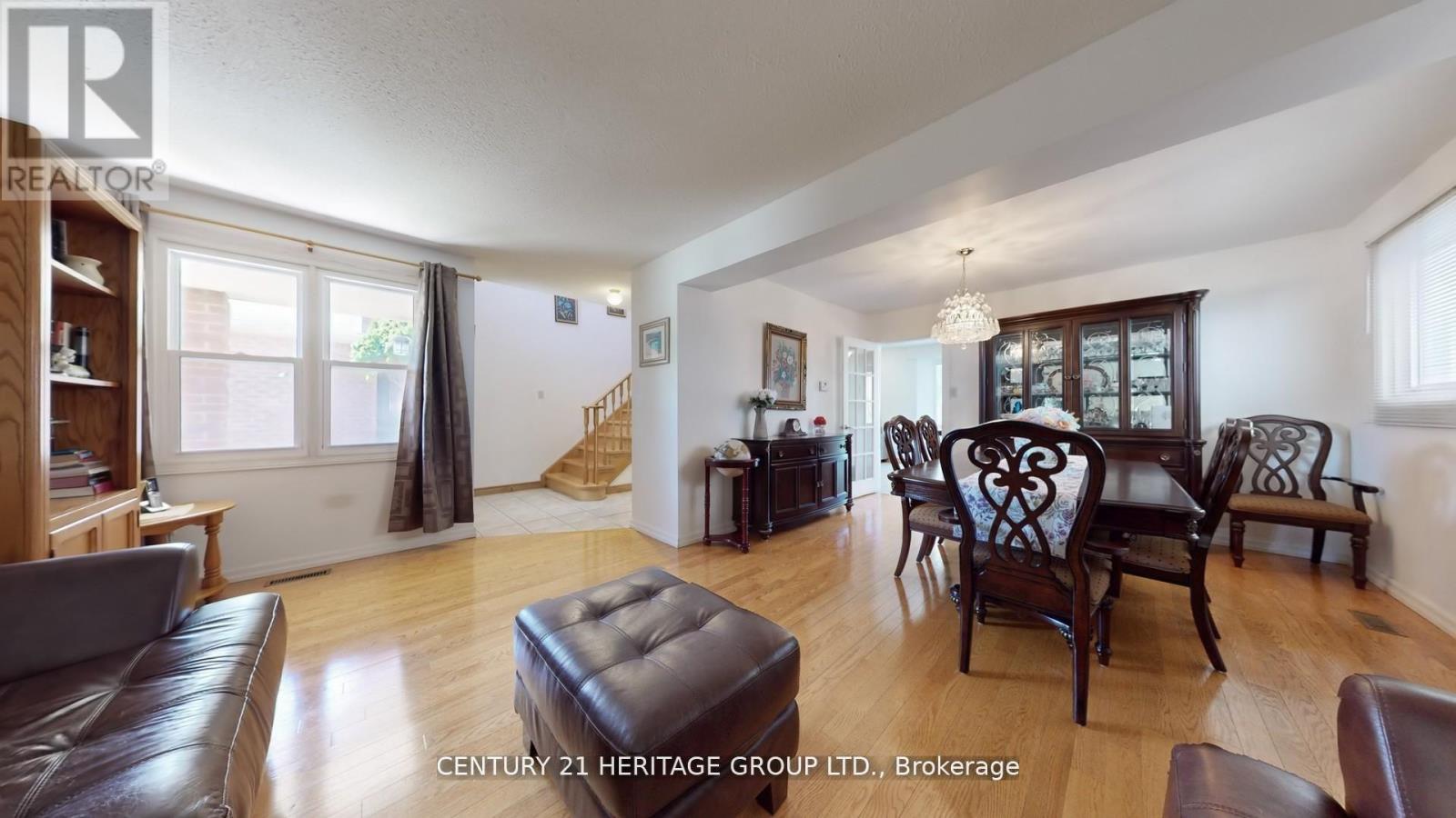 277 Rosedale Heights Drive, Vaughan, Ontario  L4J 6Y8 - Photo 5 - N12365037