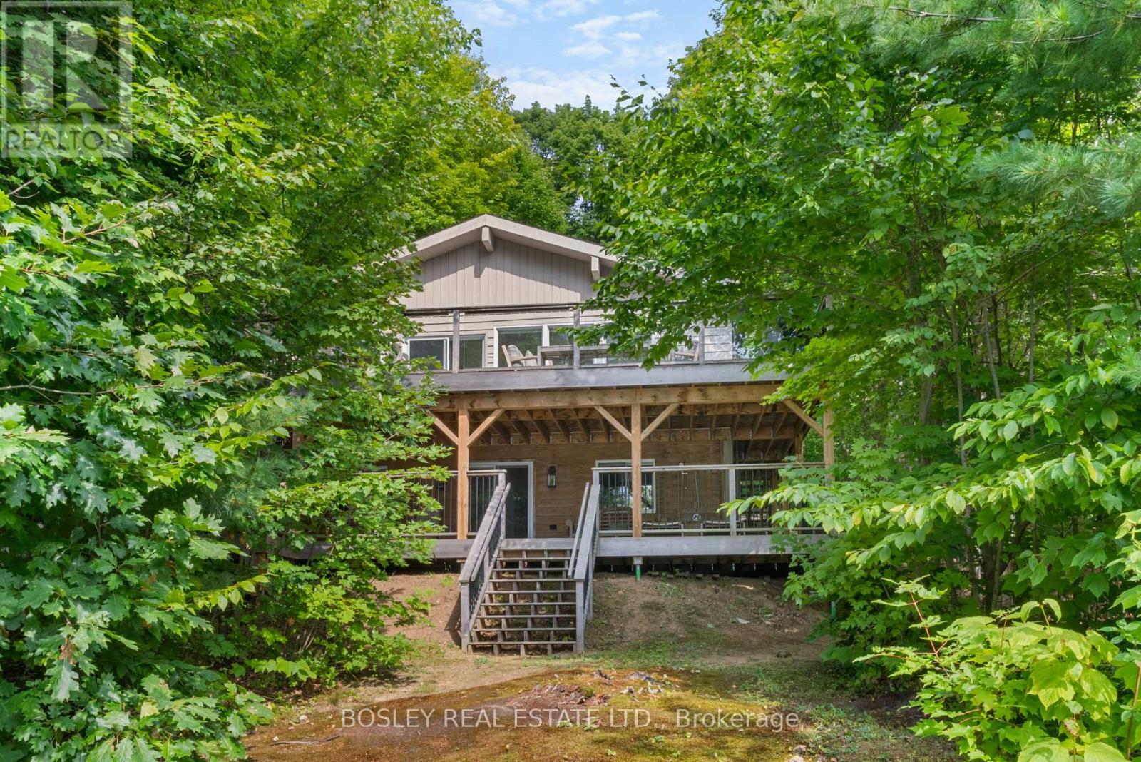 COTTAGE - 152 FARLAIN LAKE ROAD E, Tiny, Ontario