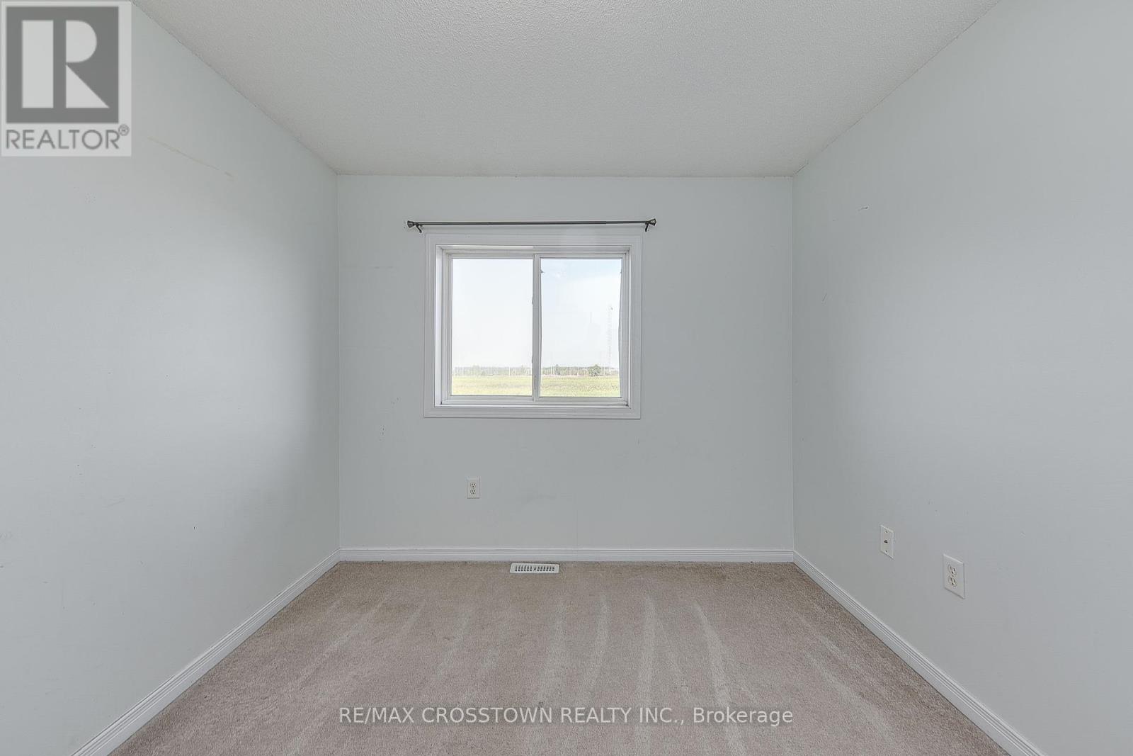 37 Goodwin Drive, Barrie, Ontario  L4N 5Z7 - Photo 18 - S12365046