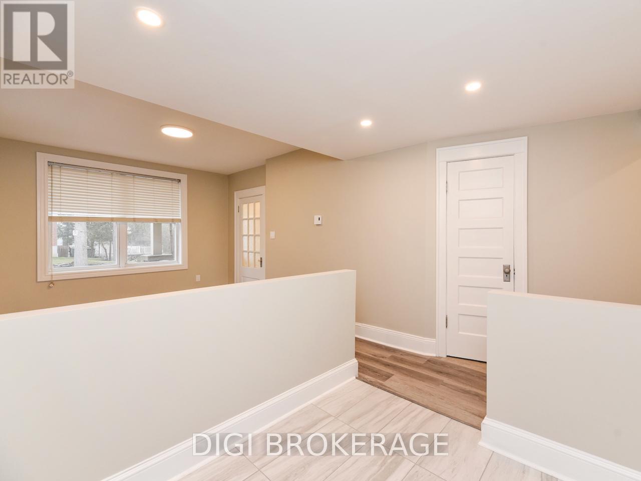 11-1,2,3; 13-1,2,3 - 11 & 13 Acacia Avenue, Ottawa, Ontario  K1M 0P3 - Photo 33 - X12304547