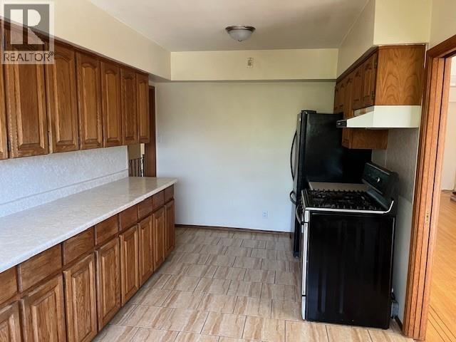 Property at 4840 PARKER STREET image 3