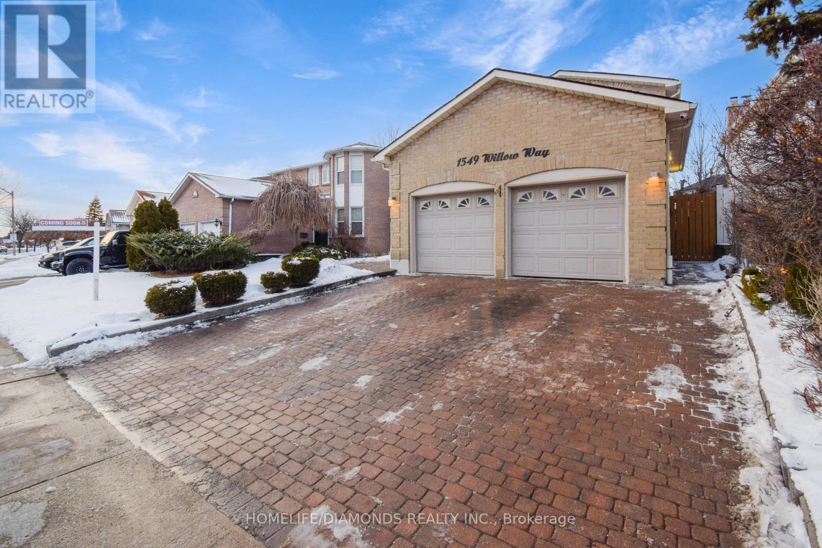 Property at 1549 WILLOW WAY image 3