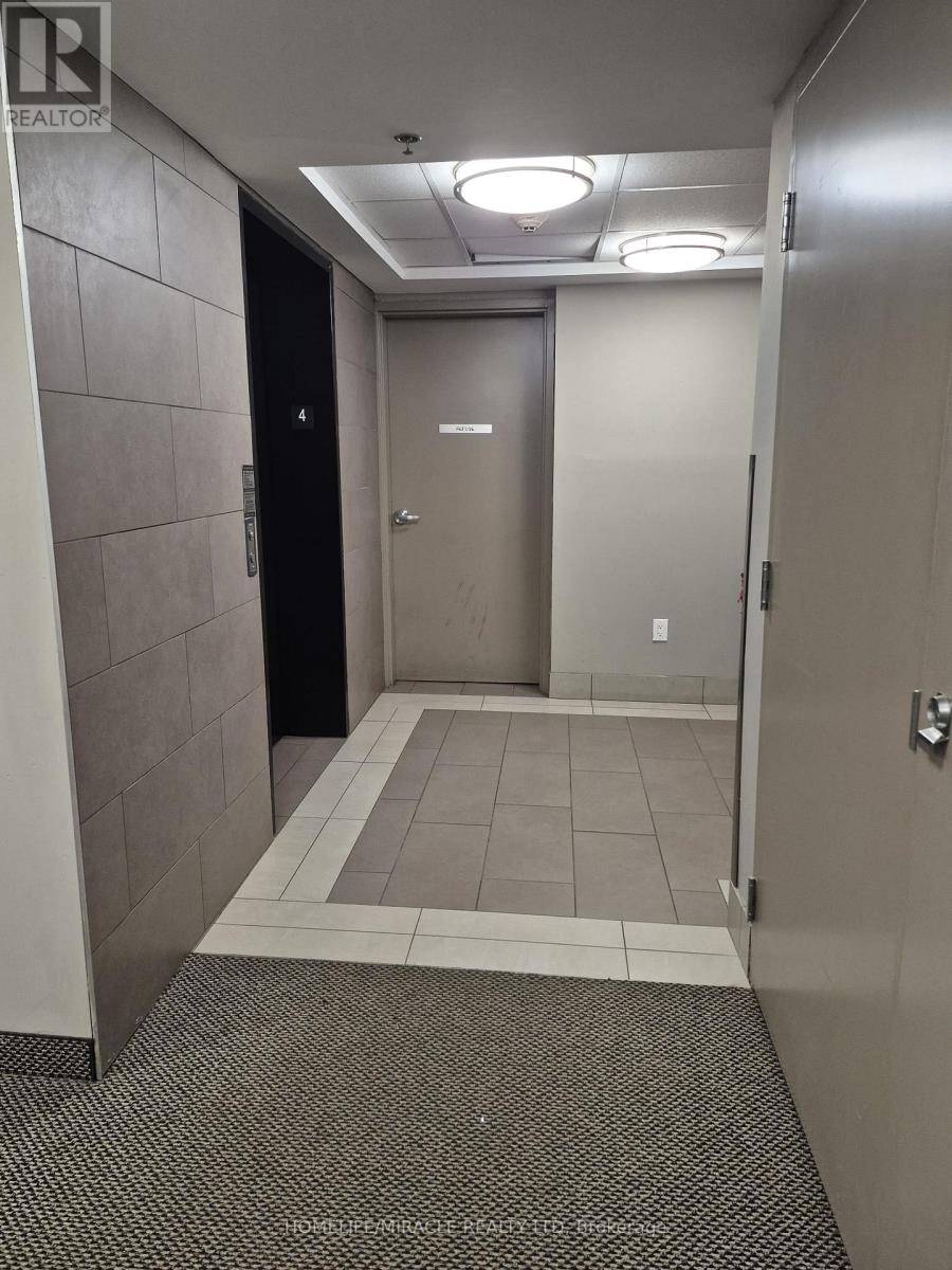404 - 70 BAYCLIFFE CRESCENT, Brampton, Ontario