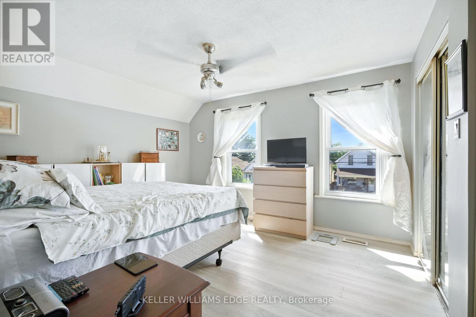 16 Albemarle Street, Hamilton, Ontario  L8L 7G3 - Photo 18 - X12365050