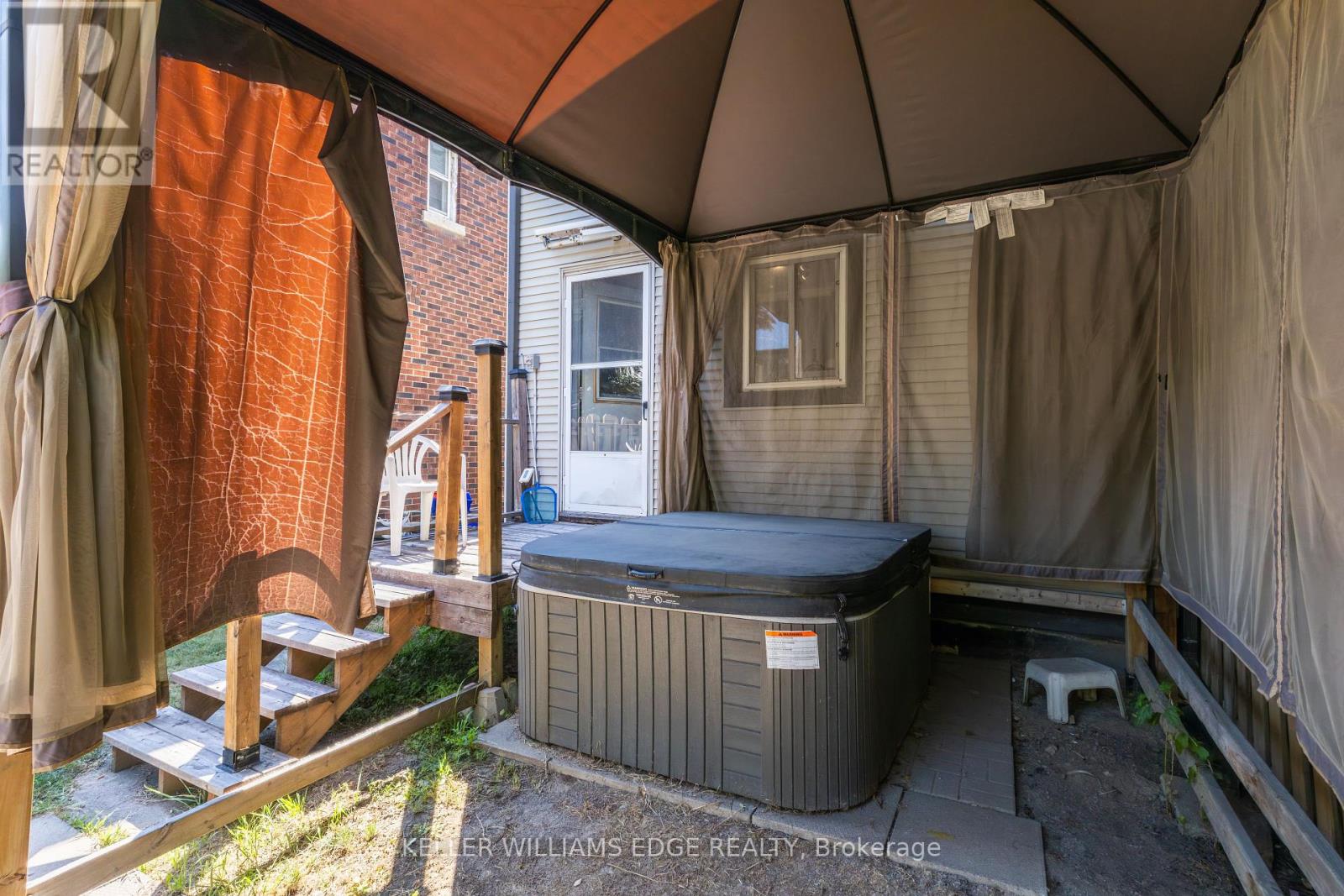 16 Albemarle Street, Hamilton, Ontario  L8L 7G3 - Photo 30 - X12365050