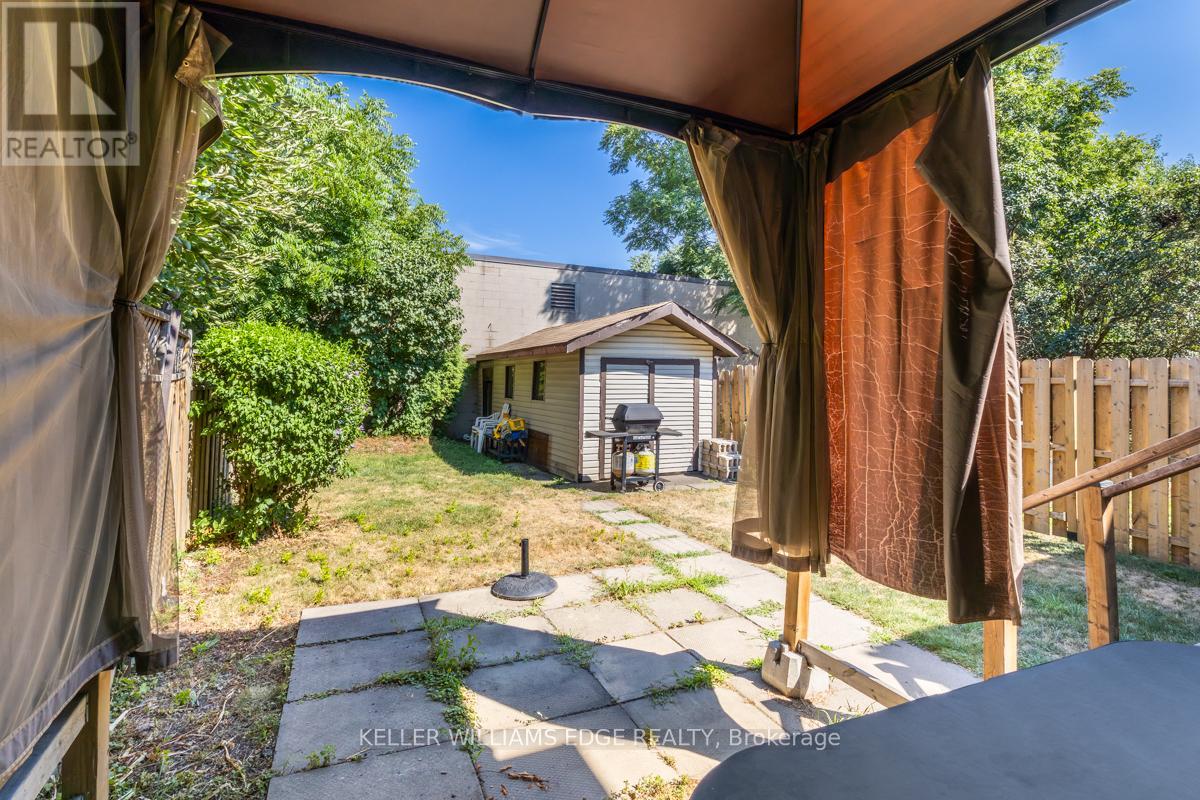16 Albemarle Street, Hamilton, Ontario  L8L 7G3 - Photo 34 - X12365050