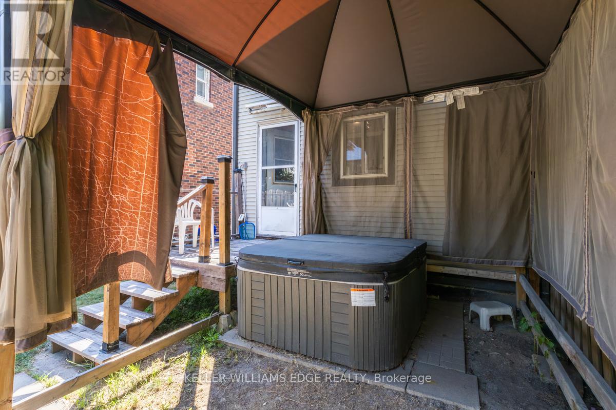 16 Albemarle Street, Hamilton, Ontario  L8L 7G3 - Photo 35 - X12365050