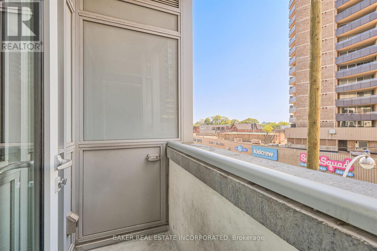 219 - 501 St Clair Avenue W, Toronto, Ontario  M5P 0A2 - Photo 16 - C12365123