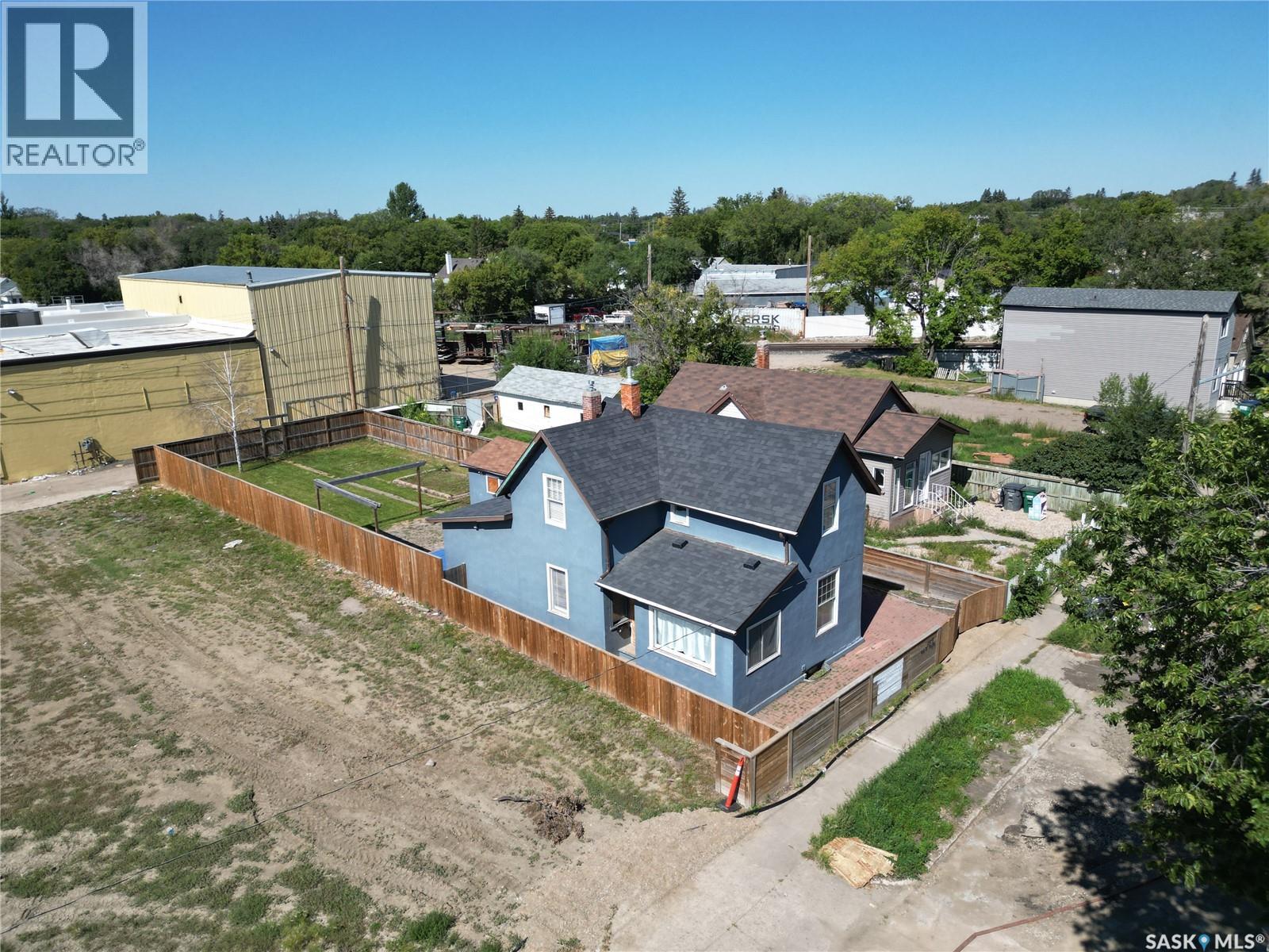223 I Avenue S, Saskatoon, Saskatchewan  S7M 1X8 - Photo 39 - SK016590