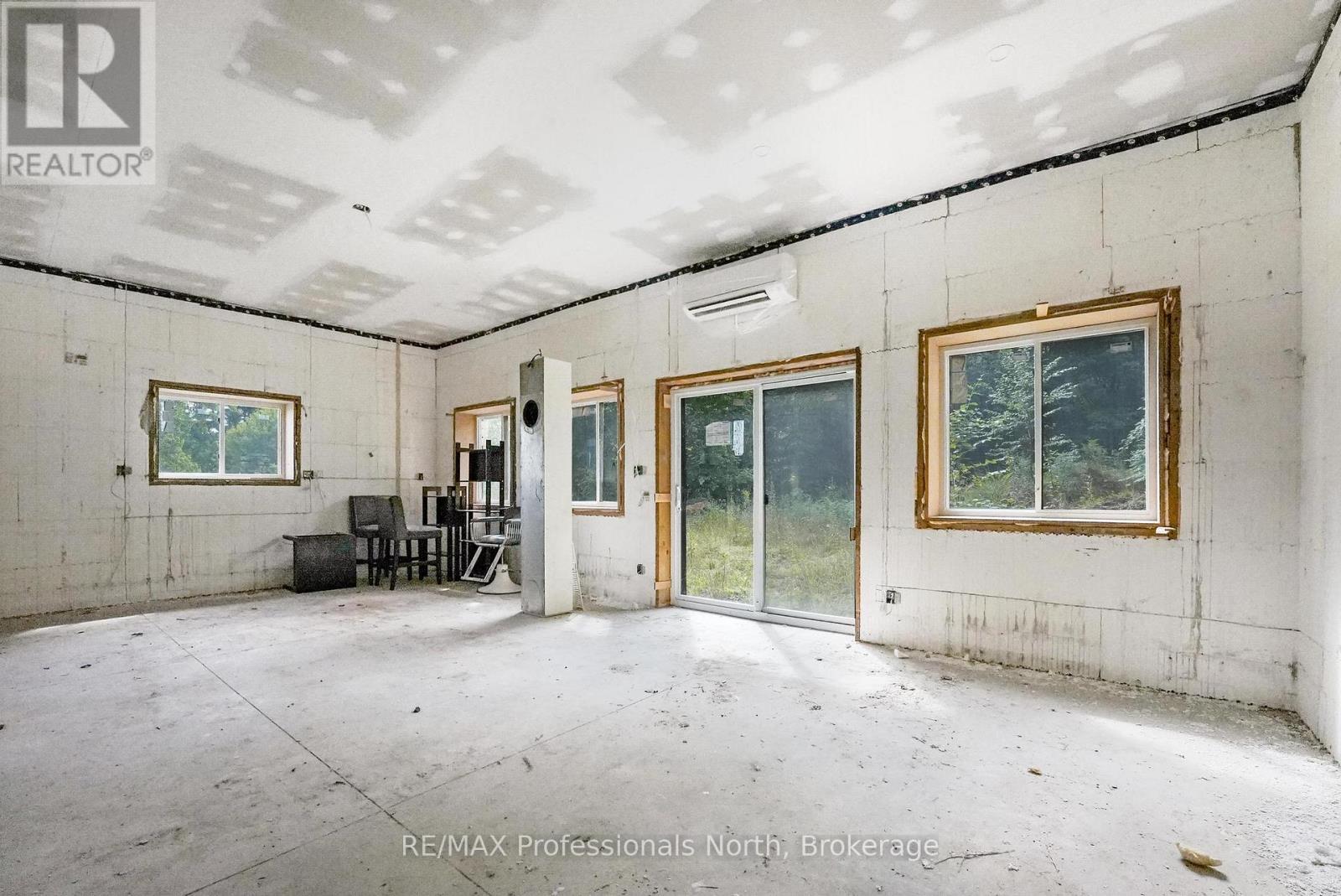 1597 Queens Line Road, Minden Hills, Ontario  K0M 2K0 - Photo 37 - X12359845