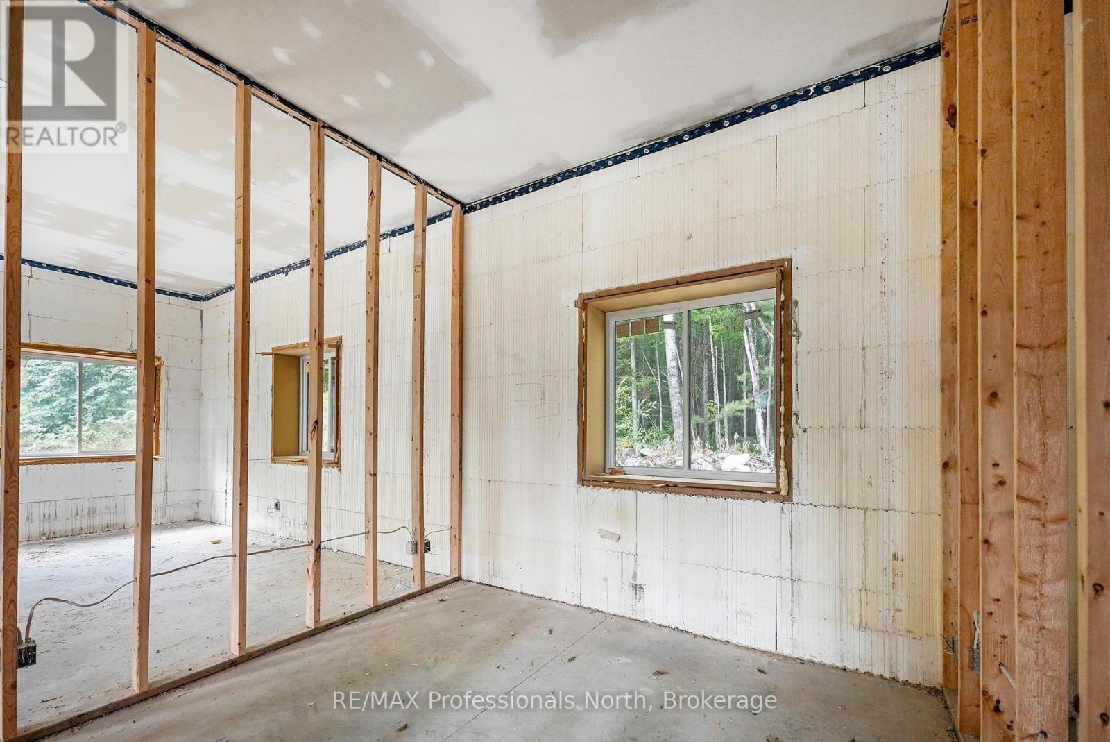 1597 Queens Line Road, Minden Hills, Ontario  K0M 2K0 - Photo 40 - X12359845
