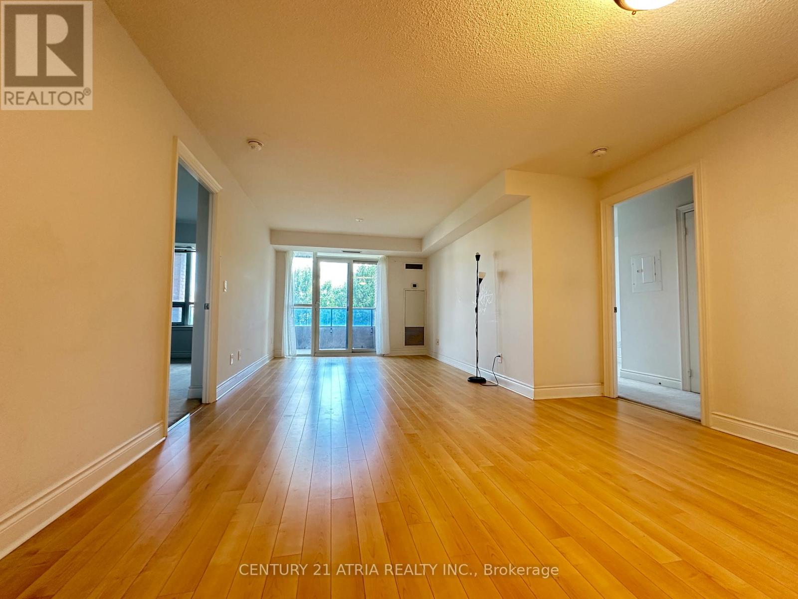 581 - 23 Cox Boulevard, Markham, Ontario  L3R 7Z9 - Photo 7 - N12365105