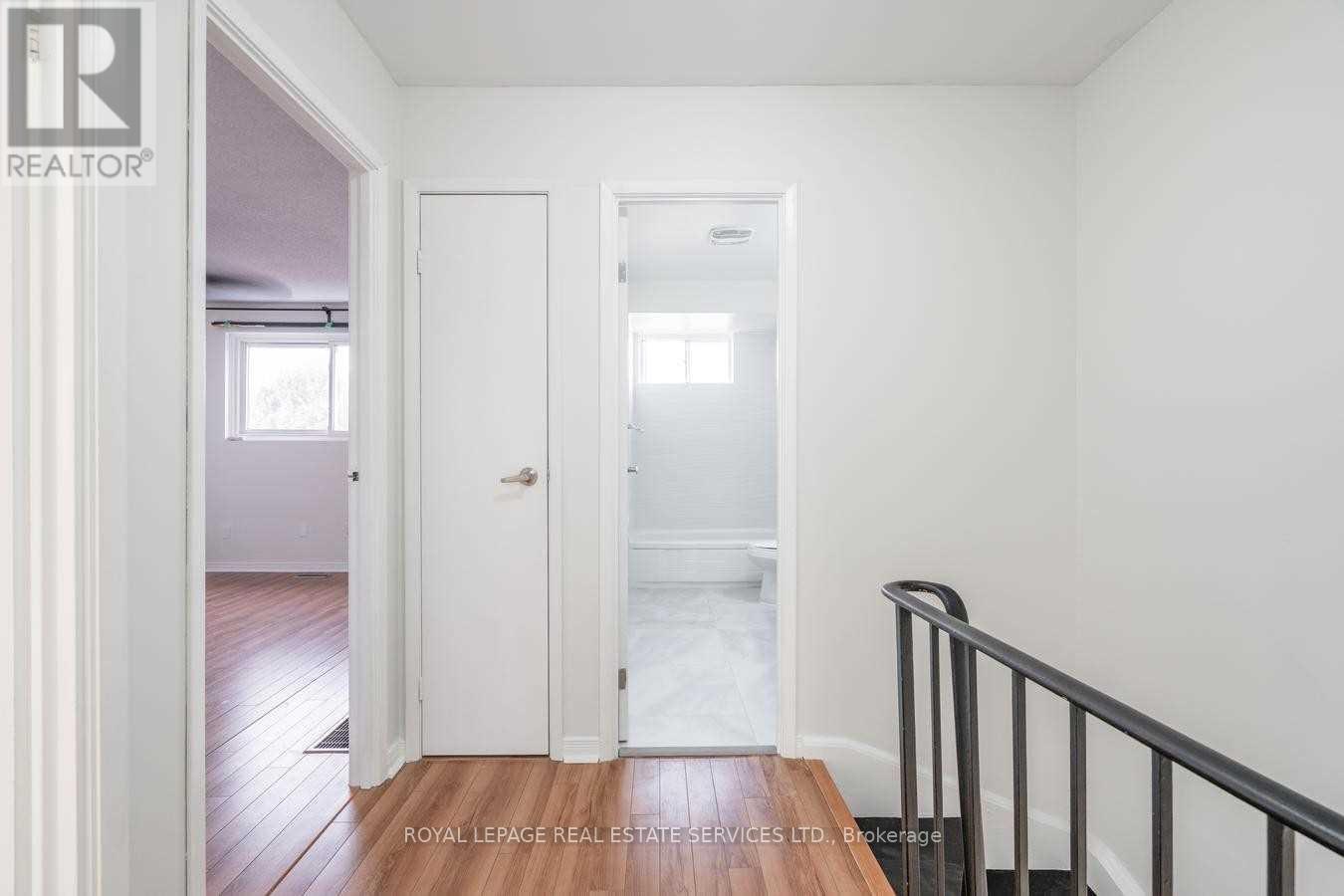 106 - 1050 Shawnmarr Road, Mississauga, Ontario  L5B 3V1 - Photo 15 - W12365133