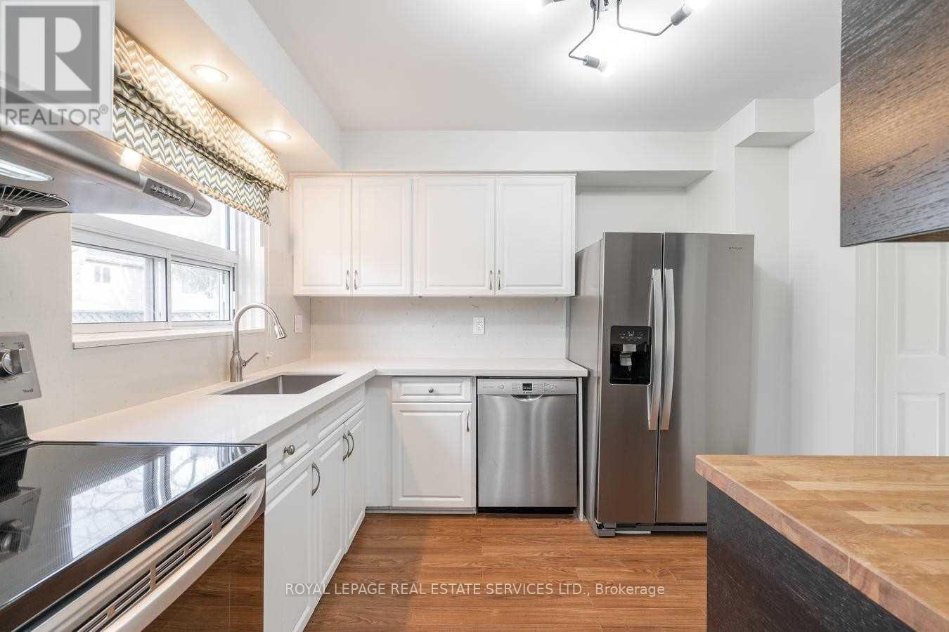 106 - 1050 Shawnmarr Road, Mississauga, Ontario  L5B 3V1 - Photo 8 - W12365133