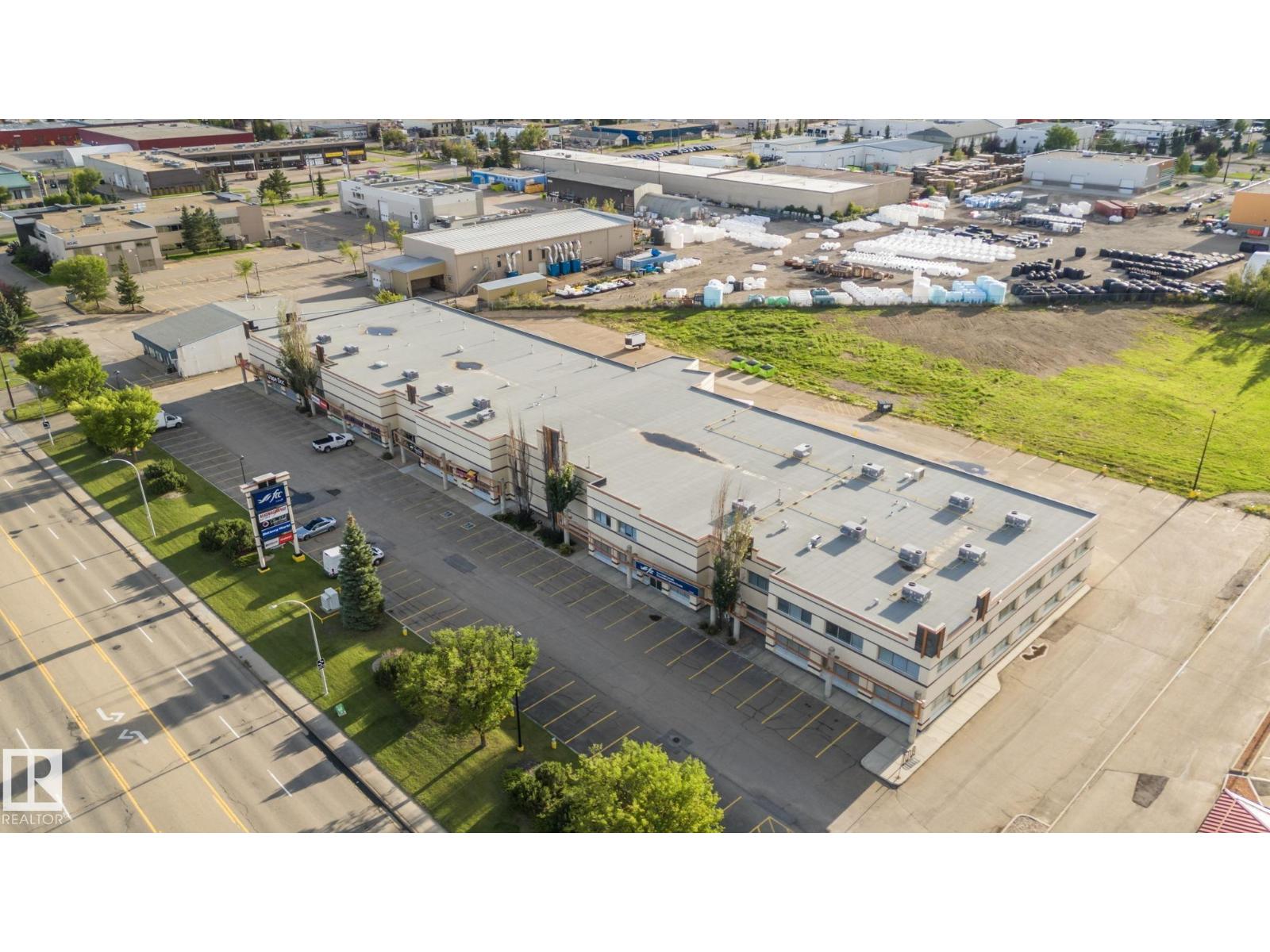 12036 149 Street Nw, Edmonton, Alberta  T5L 2J2 - Photo 3 - E4454585
