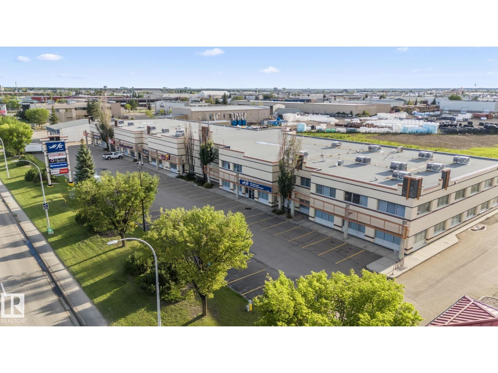 12036 149 Street Nw, Edmonton, Alberta  T5L 2J2 - Photo 4 - E4454585