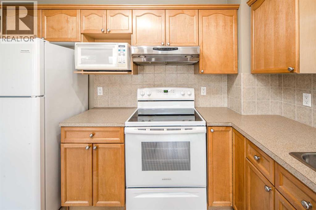143 Covepark Green Ne, Calgary, Alberta  T3K 6L2 - Photo 9 - A2247889
