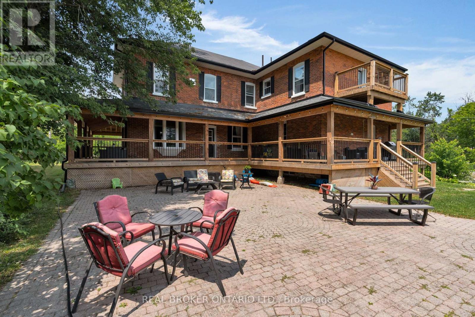 1002 Cowbell Lane, Gravenhurst, Ontario  P0E 1N0 - Photo 6 - X12312892