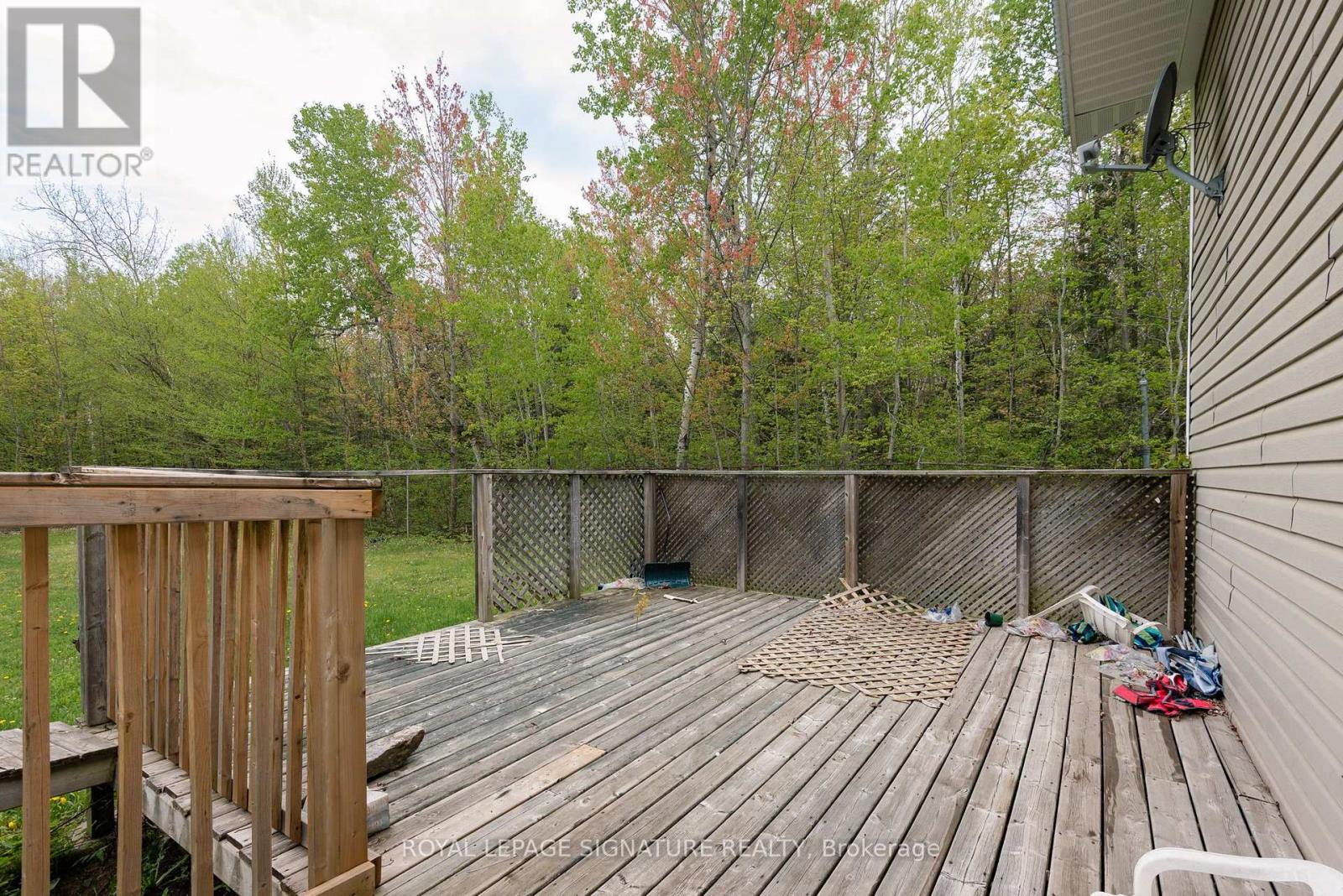 131 Cedar Heights Drive, North Bay (College Heights), Ontario  P1B 8G3 - Photo 43 - X12365153
