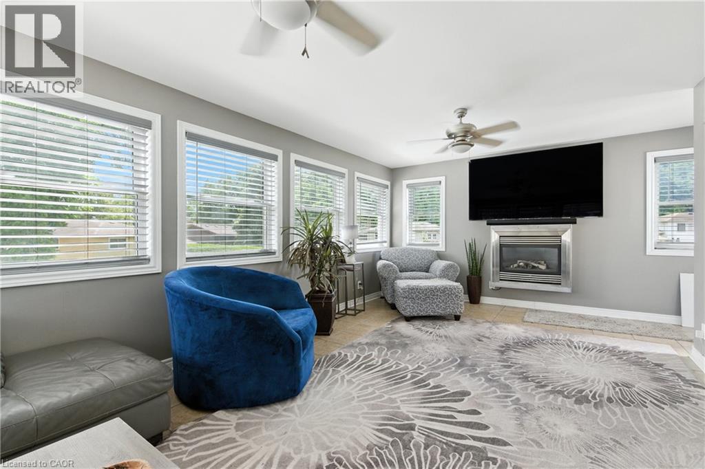 7078 Rosseau Place, Niagara Falls, Ontario  L2J 3V2 - Photo 10 - 40763452