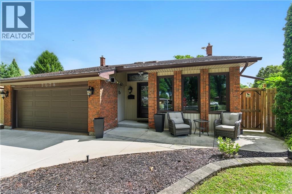 7078 Rosseau Place, Niagara Falls, Ontario  L2J 3V2 - Photo 2 - 40763452