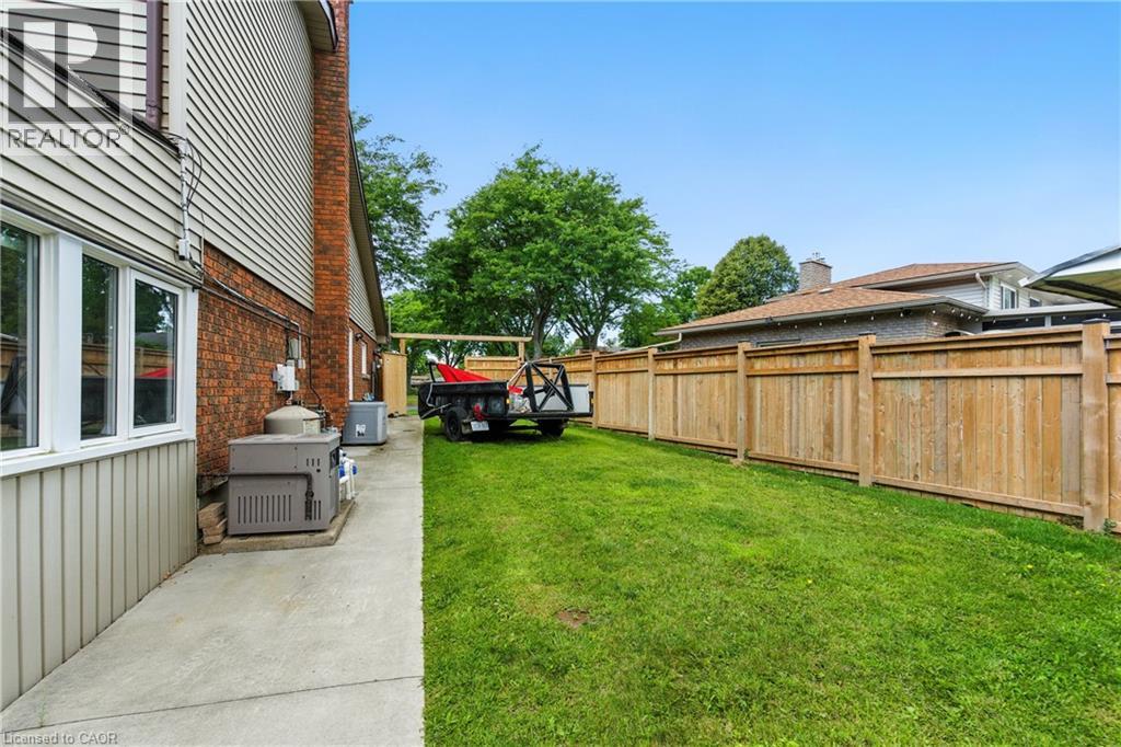 7078 Rosseau Place, Niagara Falls, Ontario  L2J 3V2 - Photo 4 - 40763452